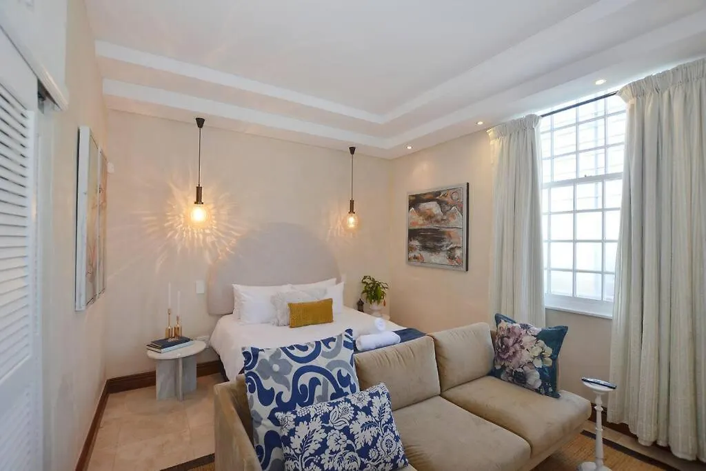 Appartement Purple Palace In Historic Bokaap Le Cap