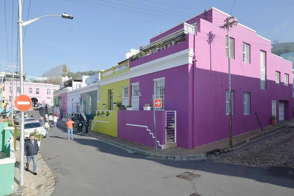 Purple Palace In Historic Bokaap Le Cap Appartement